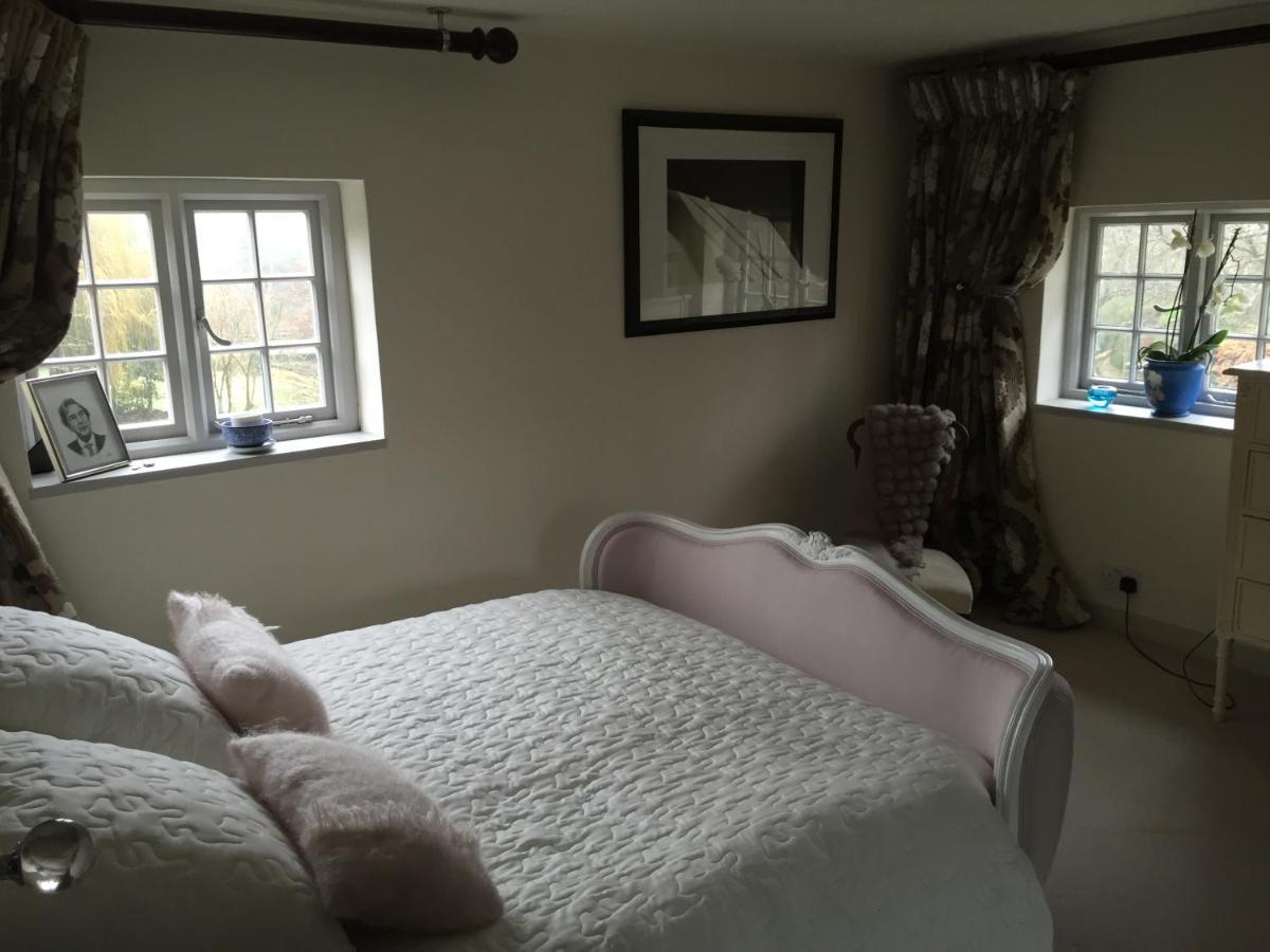 Castle Mill Bed And Breakfast Dorking Luaran gambar
